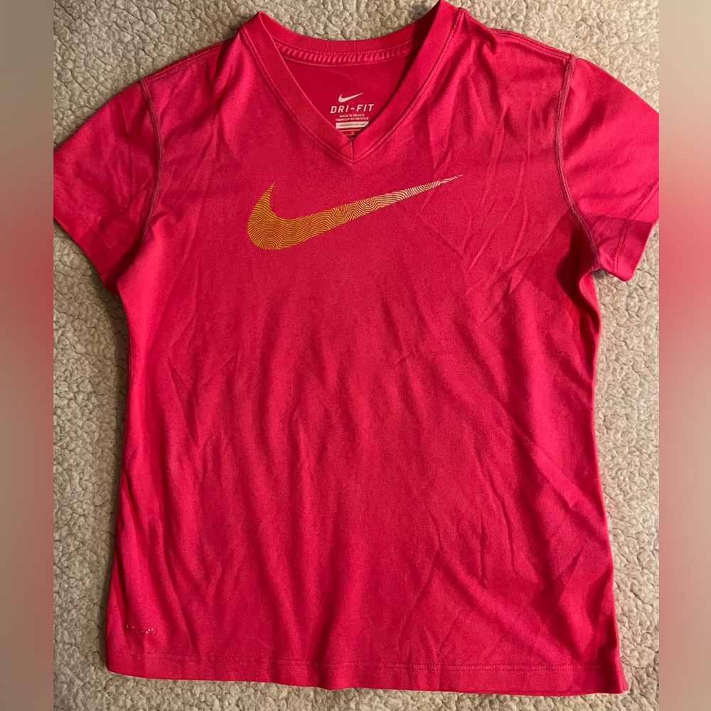 Dri Fit Nike top